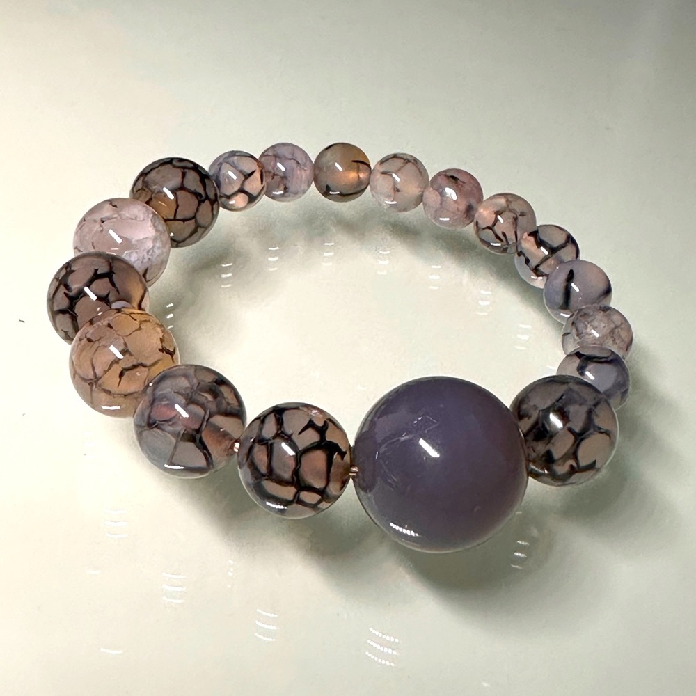 DRAGON VEINS + GREY AGATE  STONES BRACELET Size 6” up to 6.5”